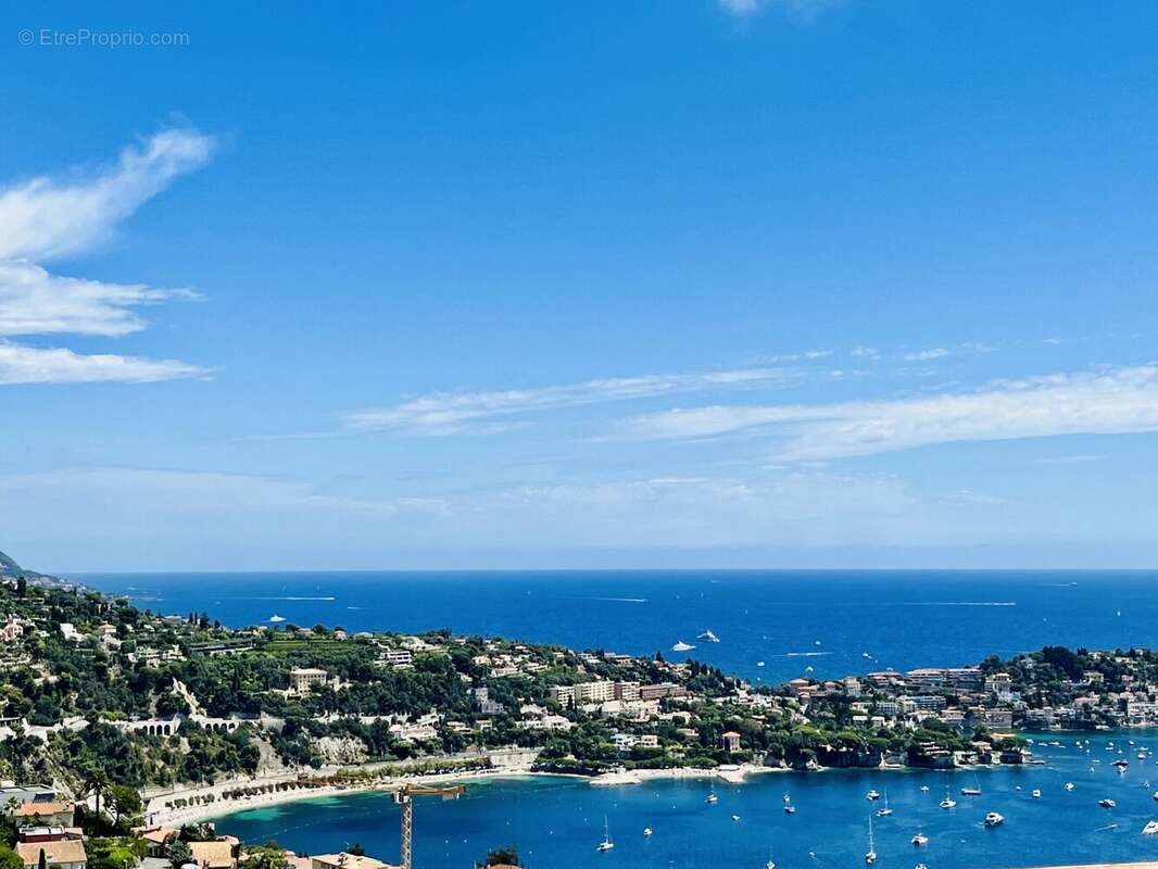 Appartement à VILLEFRANCHE-SUR-MER