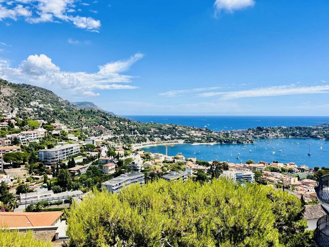 Appartement à VILLEFRANCHE-SUR-MER