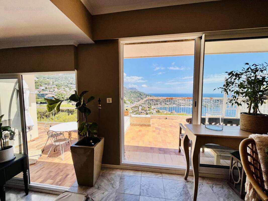 Appartement à VILLEFRANCHE-SUR-MER