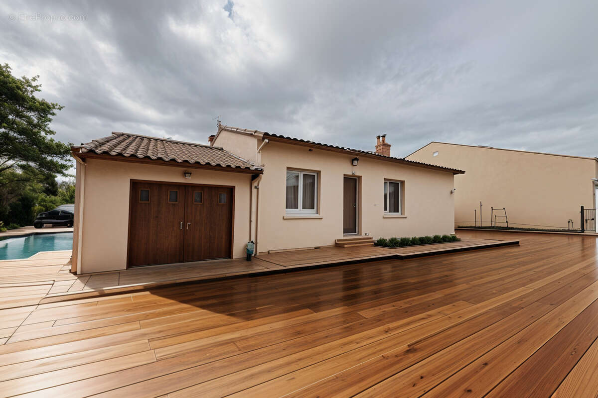 Maison à MESCHERS-SUR-GIRONDE