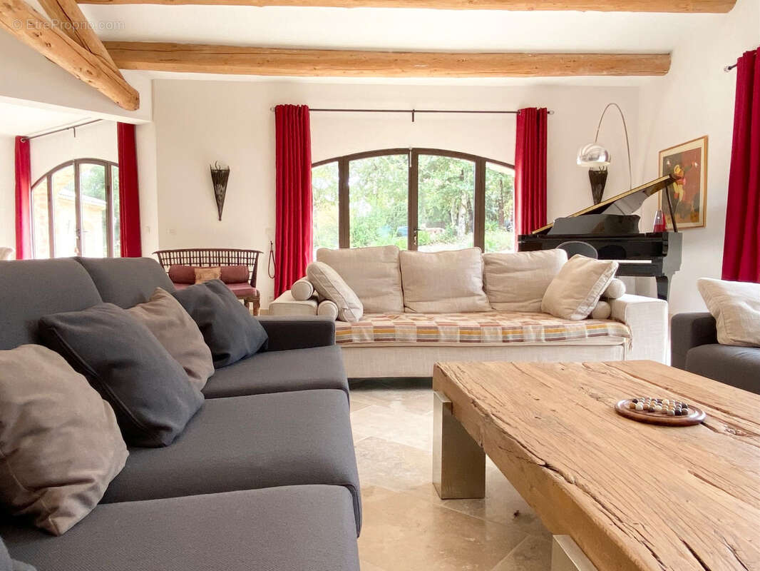 Maison à LABASTIDE-DE-VIRAC