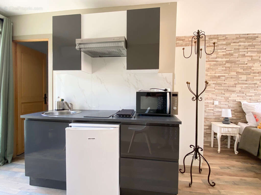 Maison à LABASTIDE-DE-VIRAC