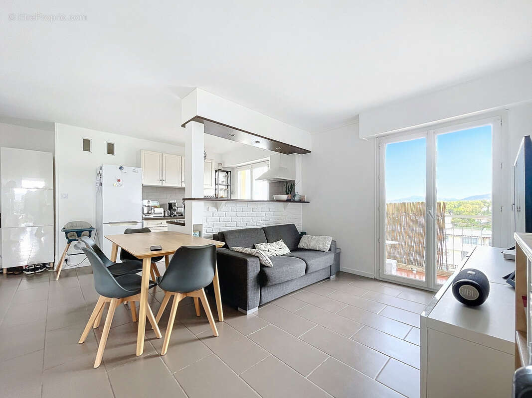 Appartement à SAINT-RAPHAEL