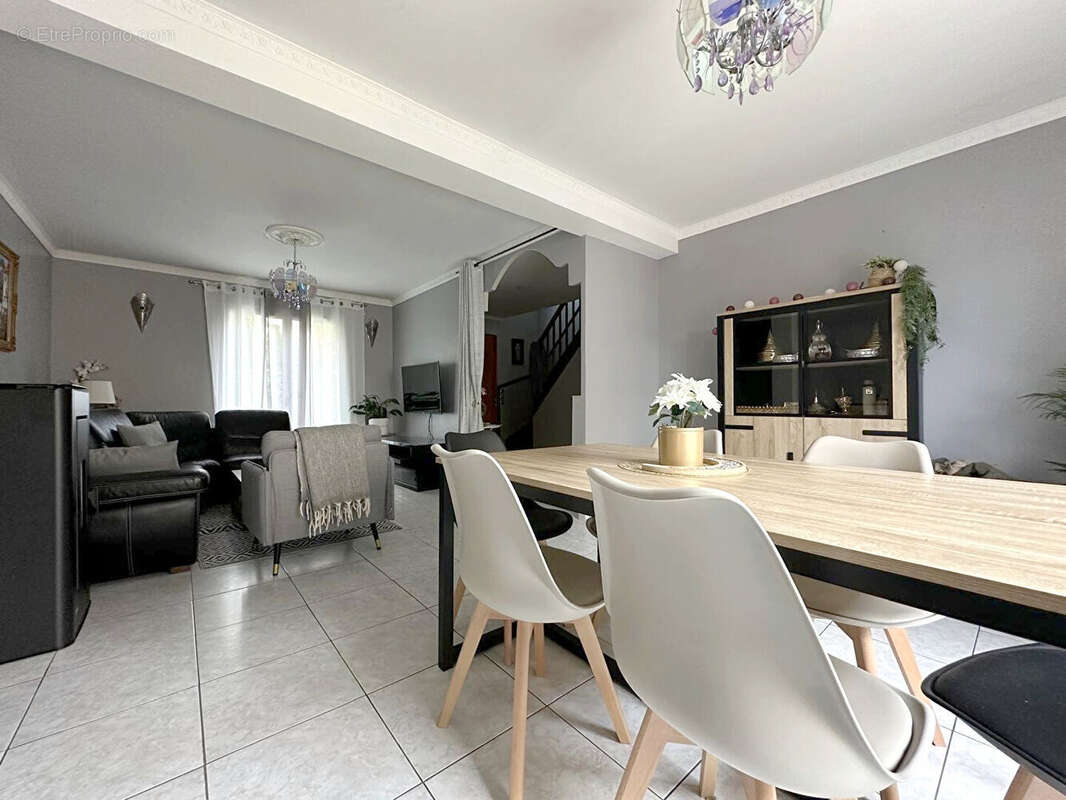 Maison à EPINAY-SUR-SEINE