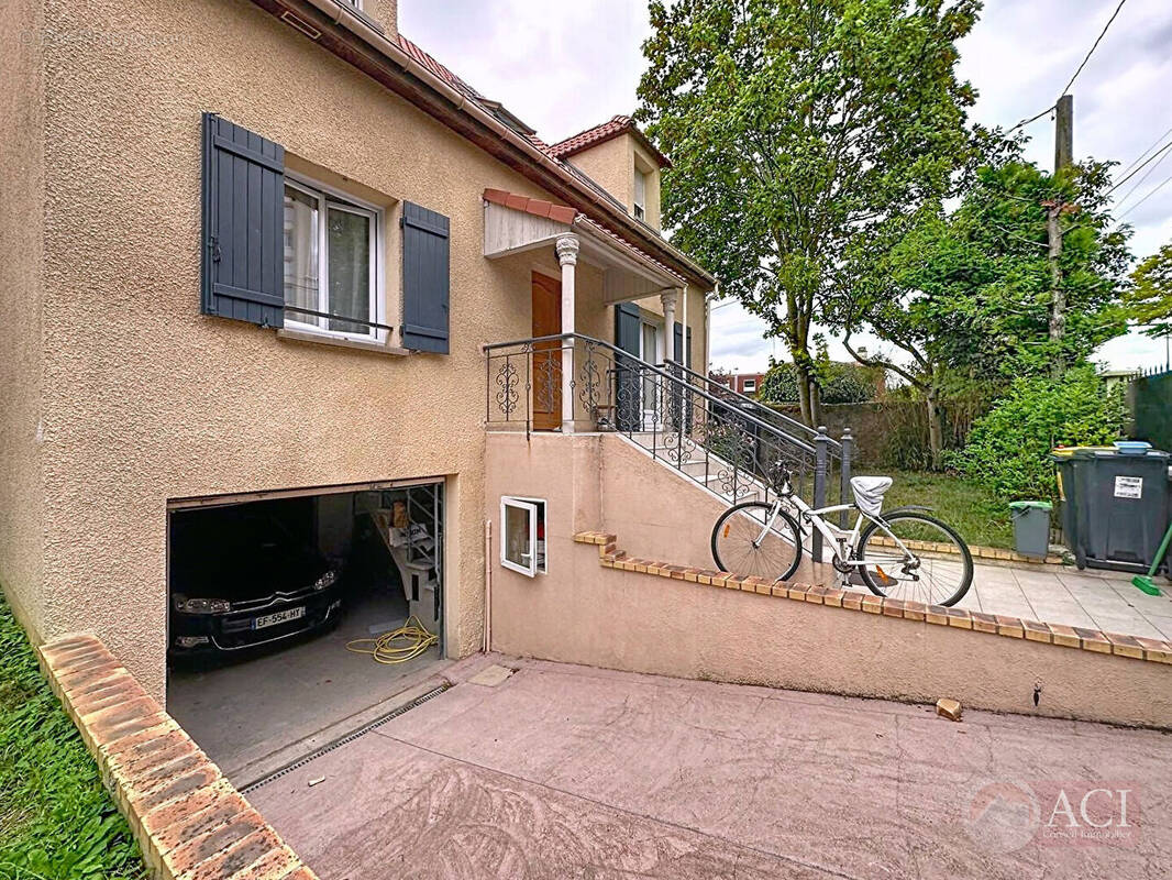 Maison à EPINAY-SUR-SEINE