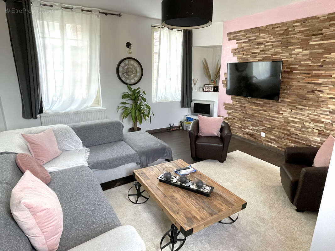 Maison à AMFREVILLE-LA-MI-VOIE