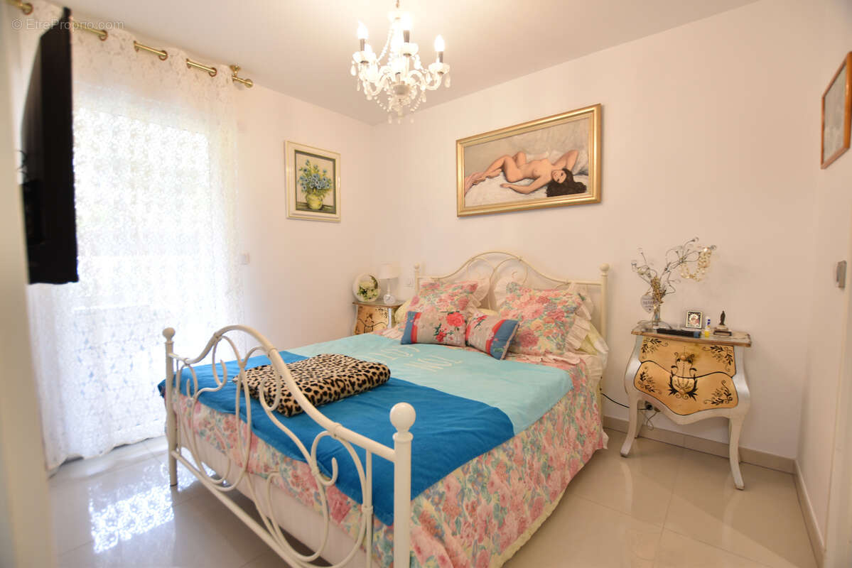 Appartement à SAINT-RAPHAEL