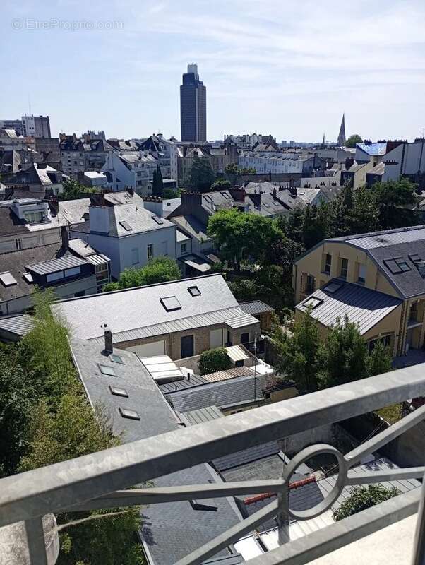 Appartement à NANTES