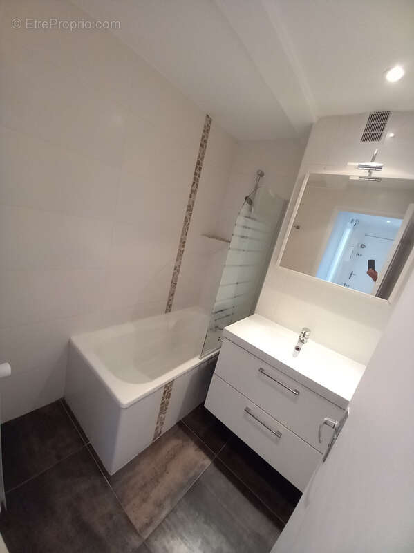 Appartement à LUNEL