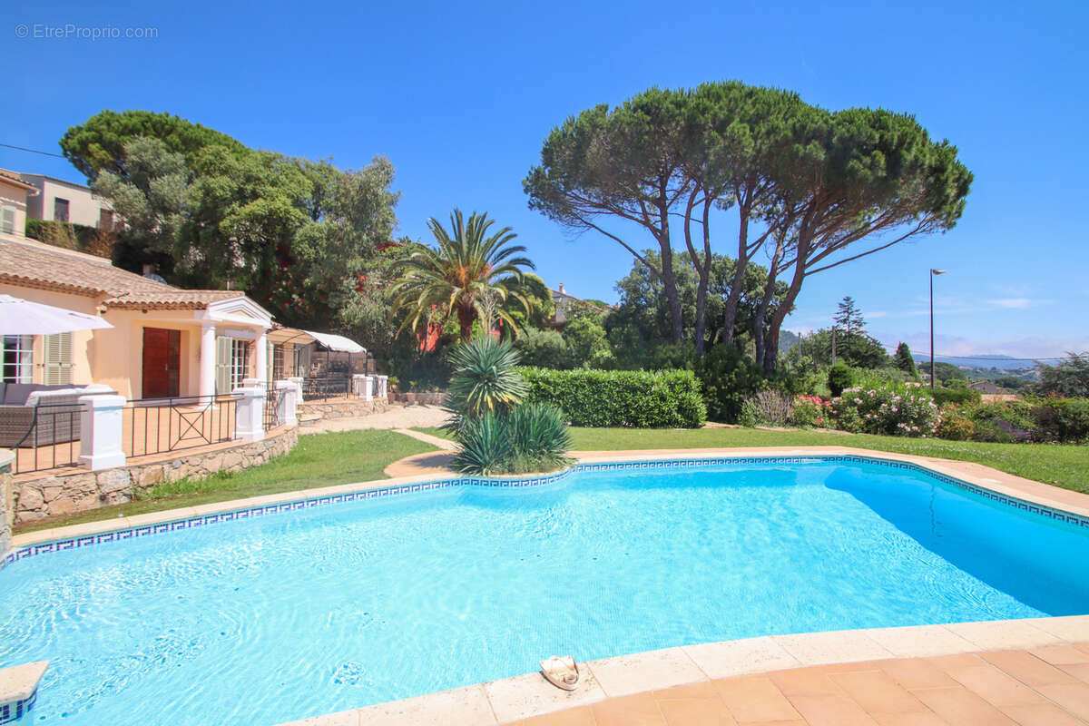 Maison à LES ADRETS-DE-L&#039;ESTEREL