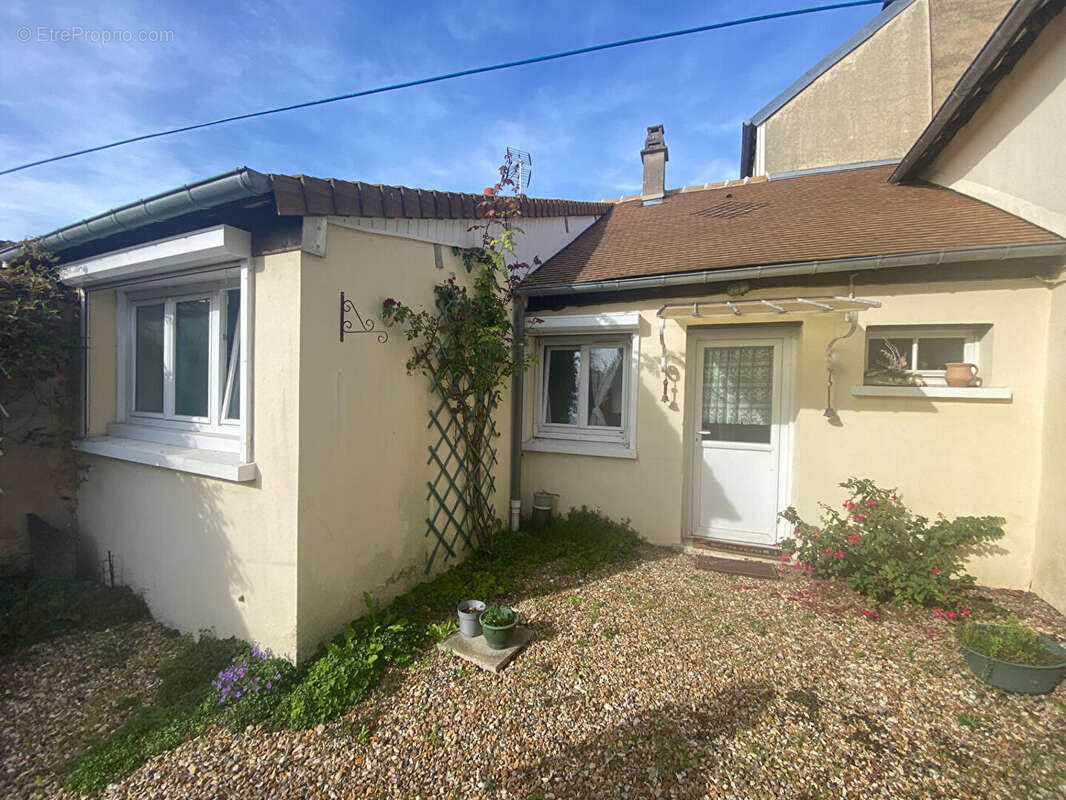 Maison à PACY-SUR-EURE