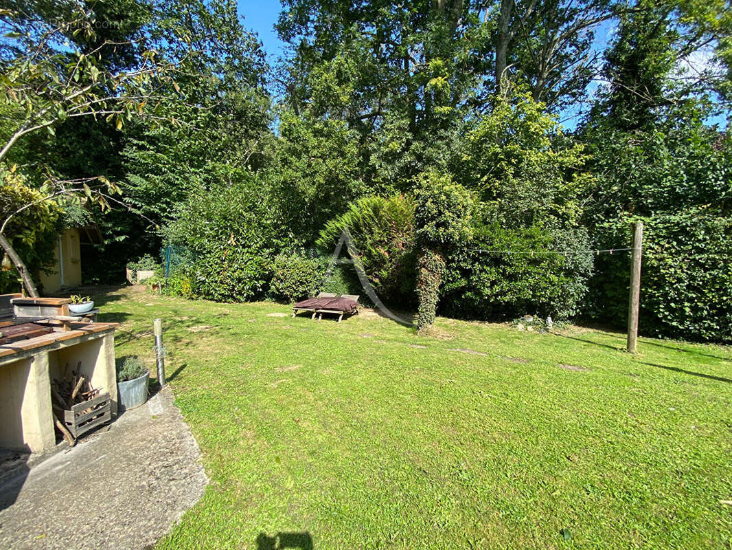 Maison à GOMETZ-LE-CHATEL