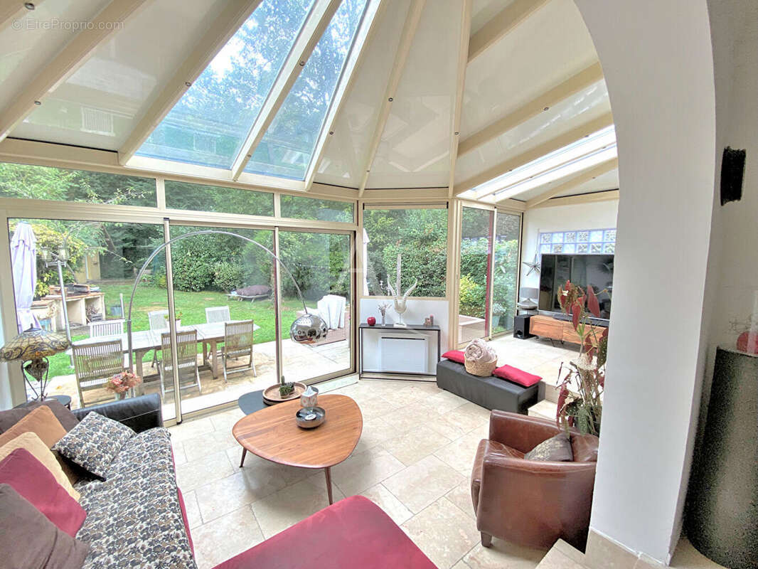 Maison à GOMETZ-LE-CHATEL