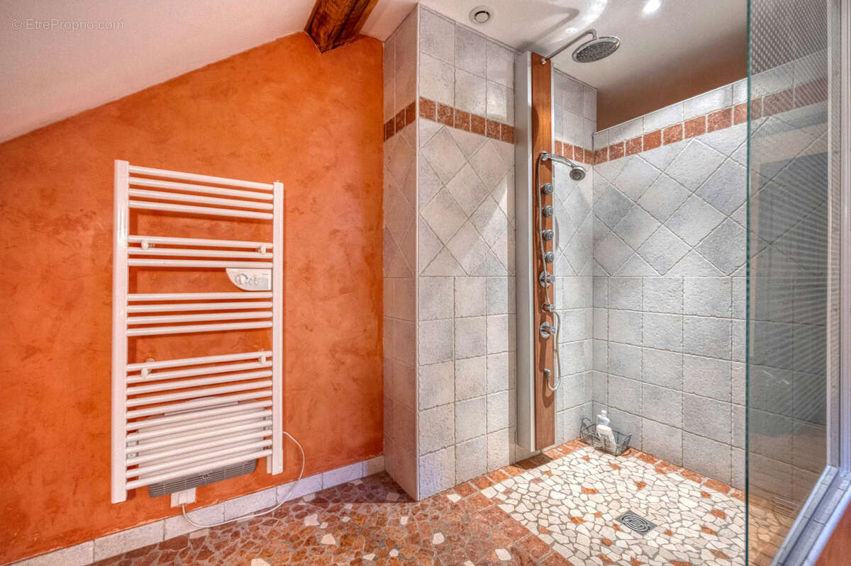 Maison à SAINT-PIERRE-D'ALLEVARD