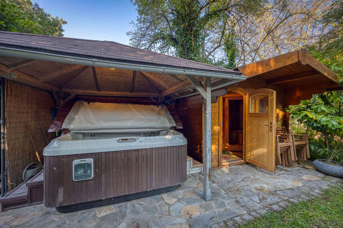 Maison à SAINT-PIERRE-D'ALLEVARD