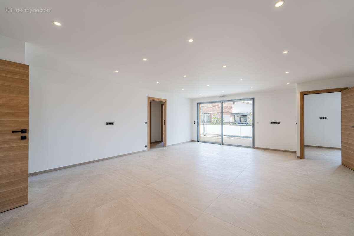 Appartement à SANARY-SUR-MER