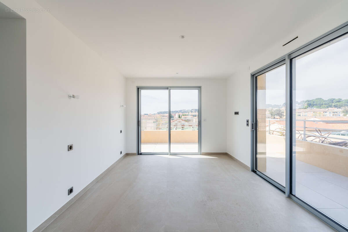 Appartement à SANARY-SUR-MER