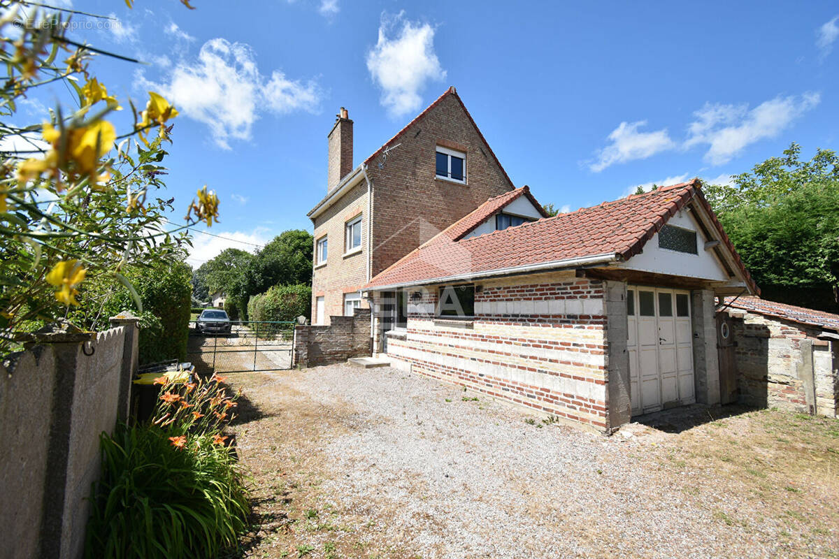 Maison à WATTEN
