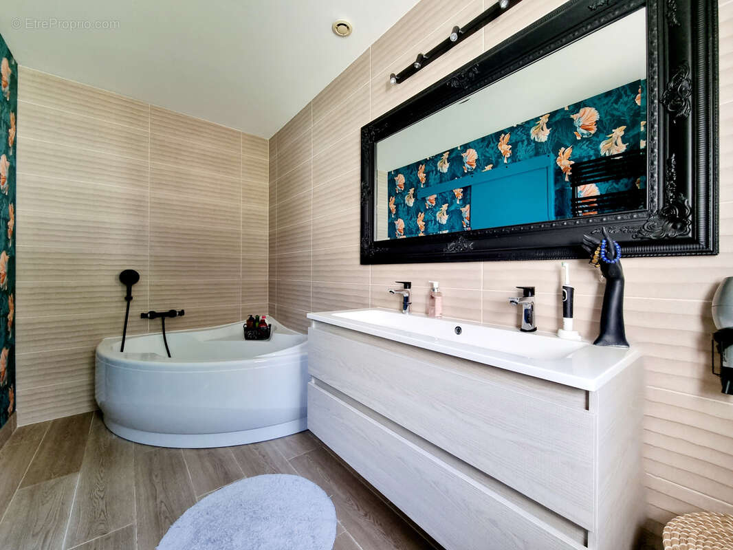 Maison à BASSE-GOULAINE