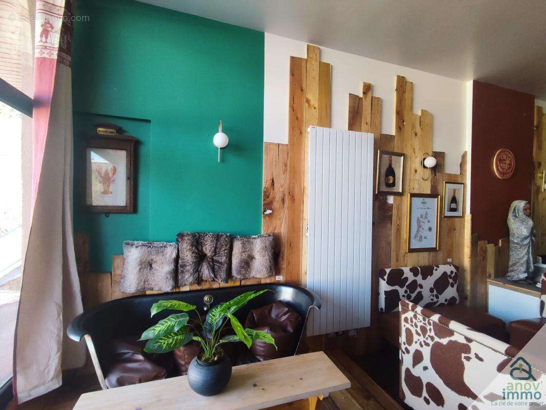 Commerce à CHAMROUSSE