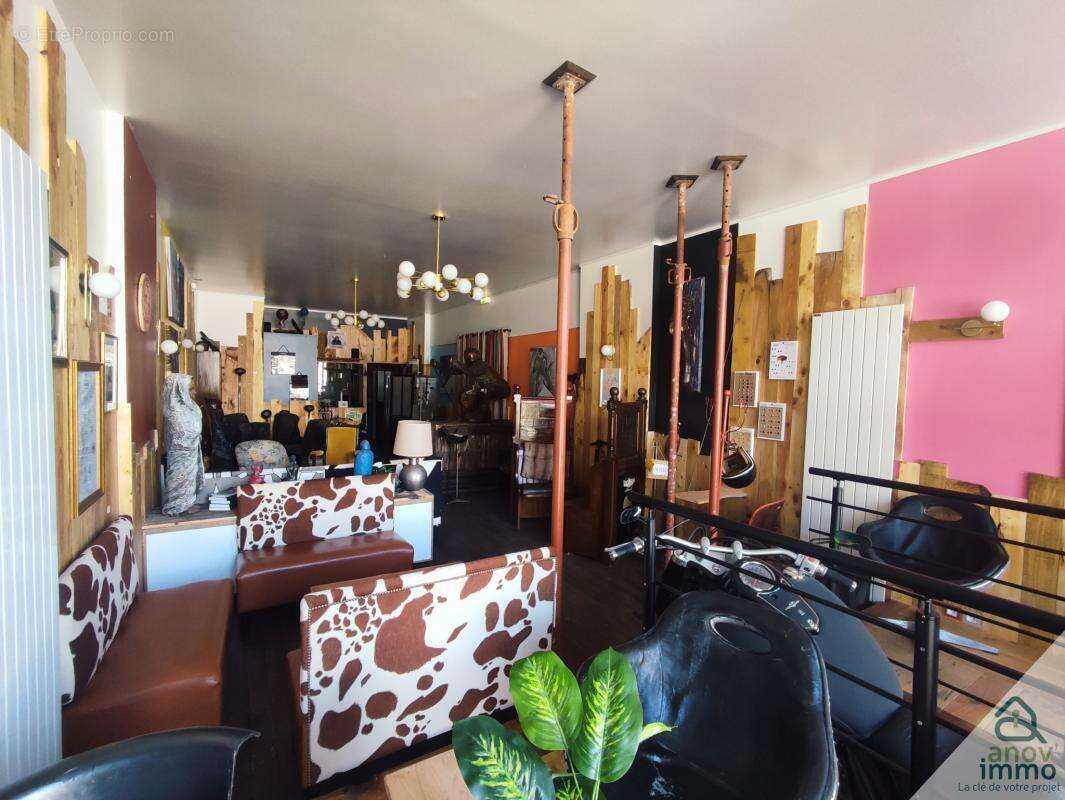 Commerce à CHAMROUSSE