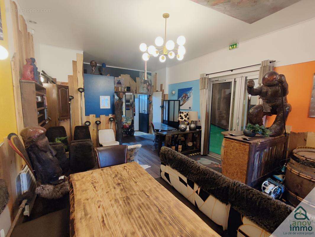 Commerce à CHAMROUSSE