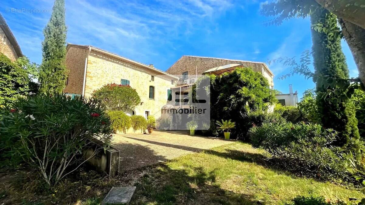 Maison à SAINT-GERVAIS