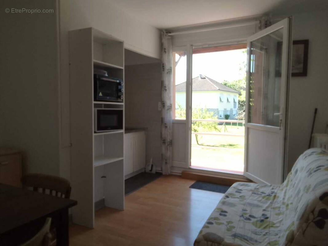 Appartement à OBJAT