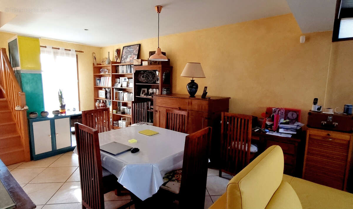 Maison à TREMBLAY-EN-FRANCE