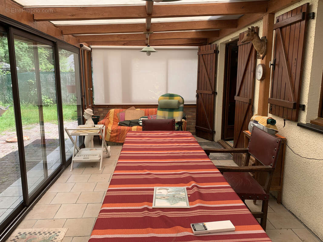 Maison à BAZOCHES-SUR-LE-BETZ