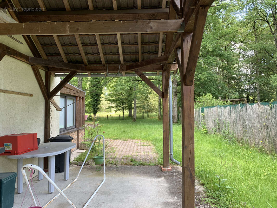 Maison à BAZOCHES-SUR-LE-BETZ