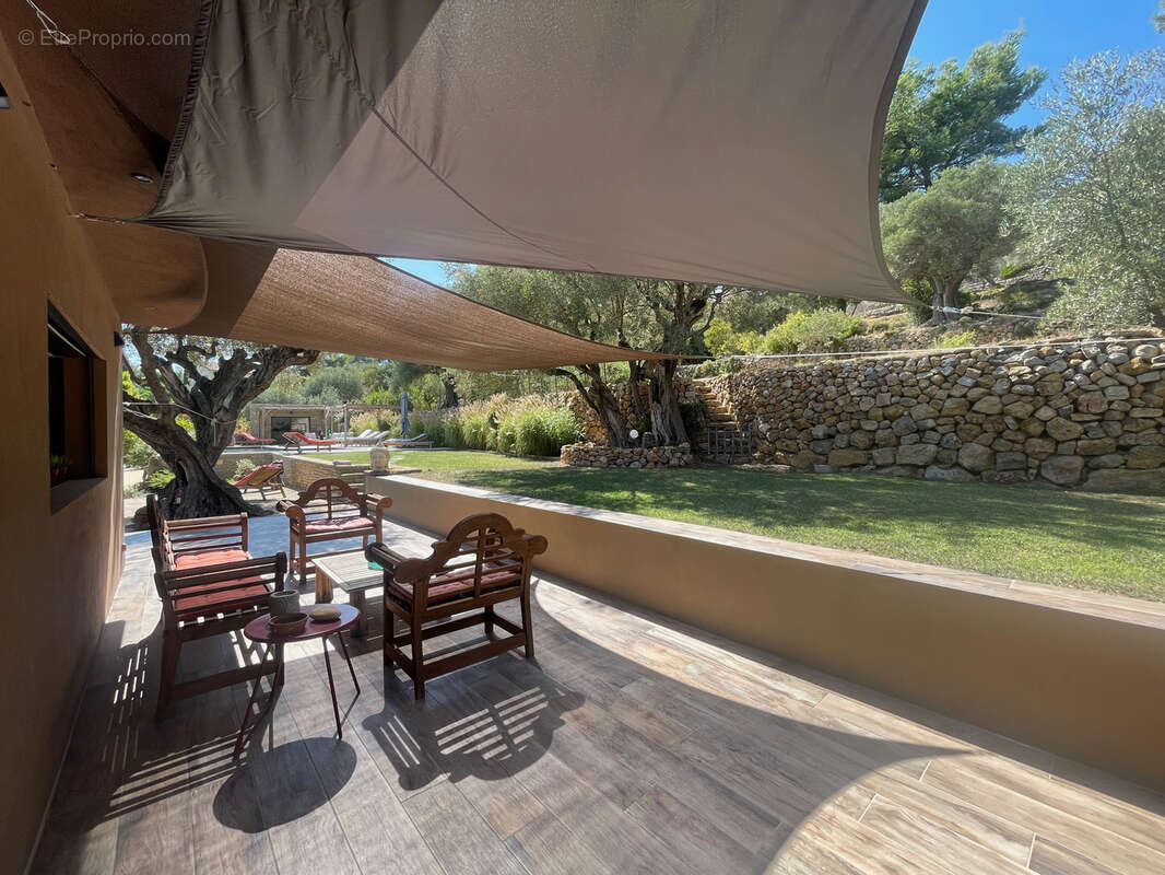 Maison à SANARY-SUR-MER