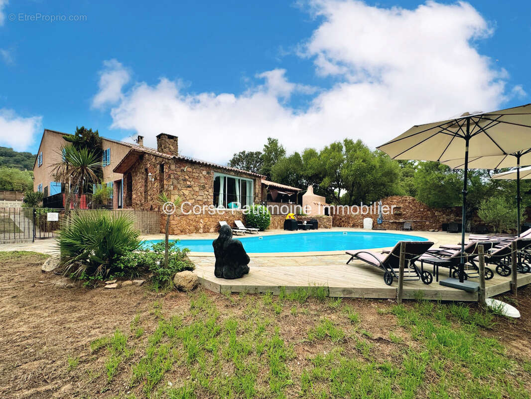 Maison à PORTO-VECCHIO