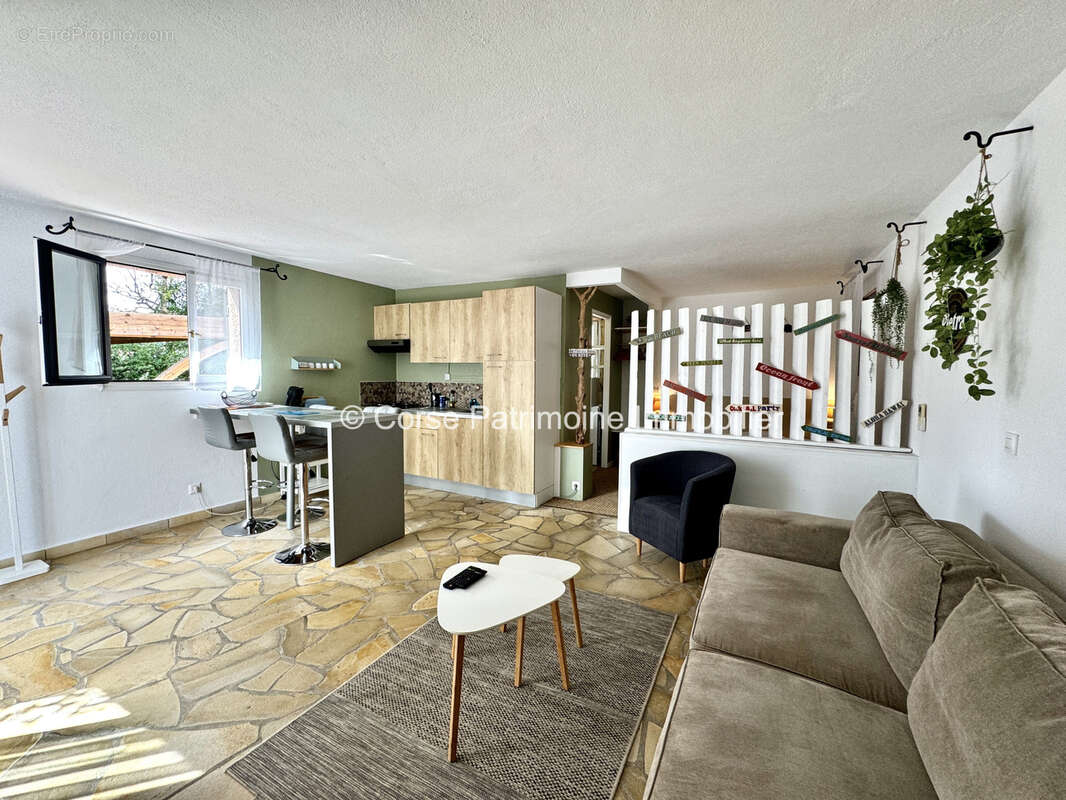 Maison à PORTO-VECCHIO