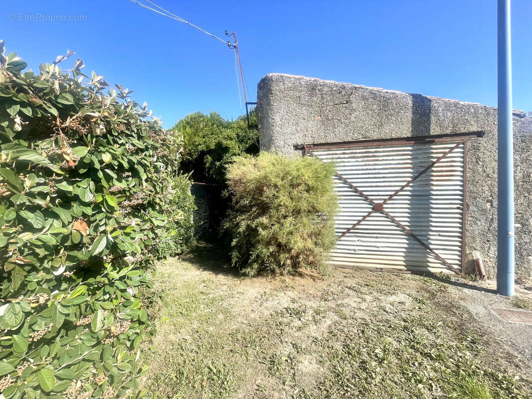 Maison à MAISONNEUVE