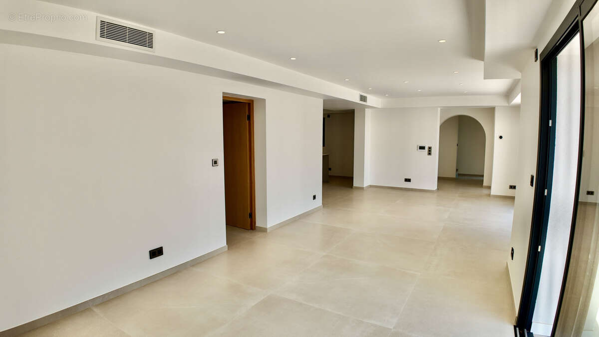 Maison à SANARY-SUR-MER