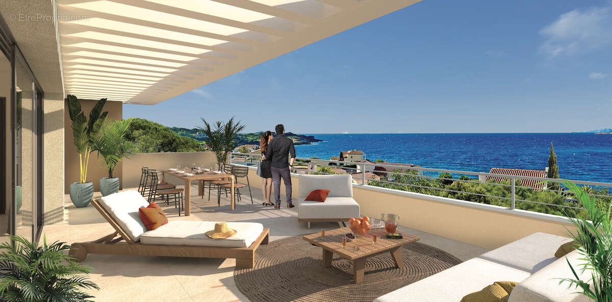 Appartement à SIX-FOURS-LES-PLAGES