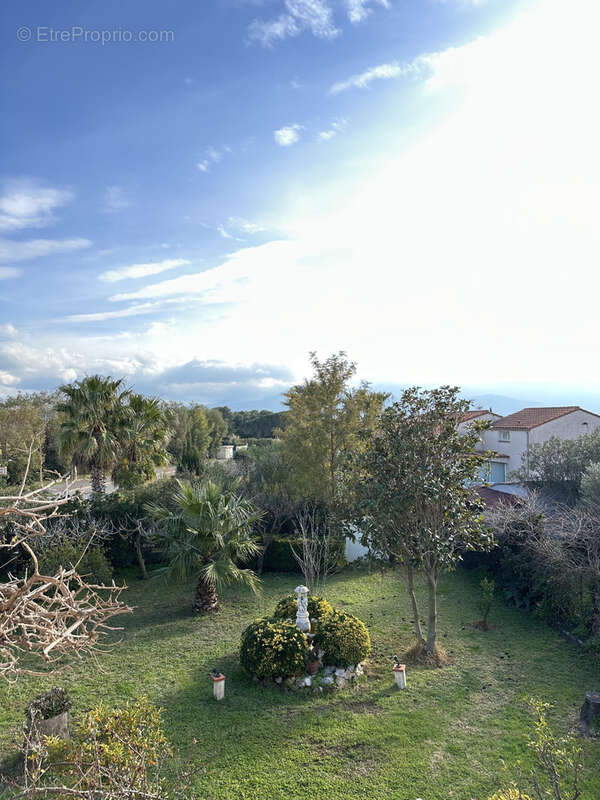 Maison à SAINT-CYPRIEN