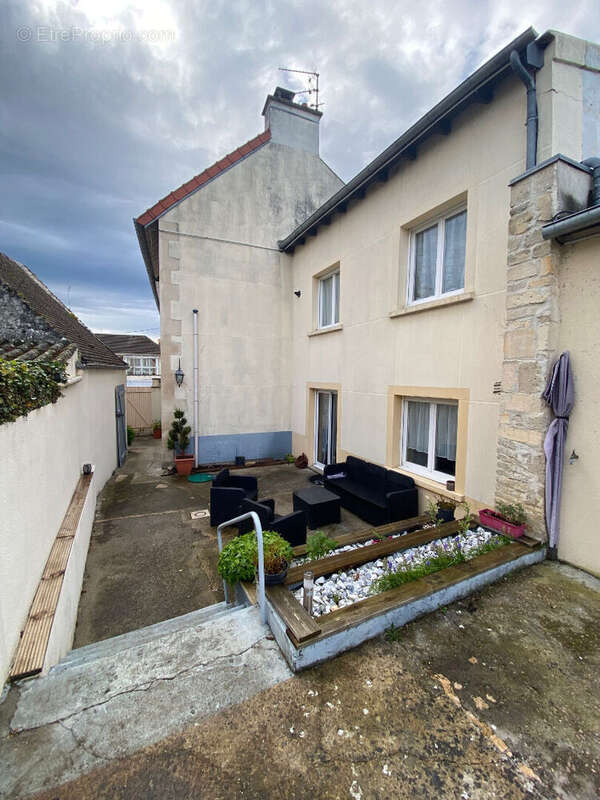 Maison à BIEVILLE-BEUVILLE