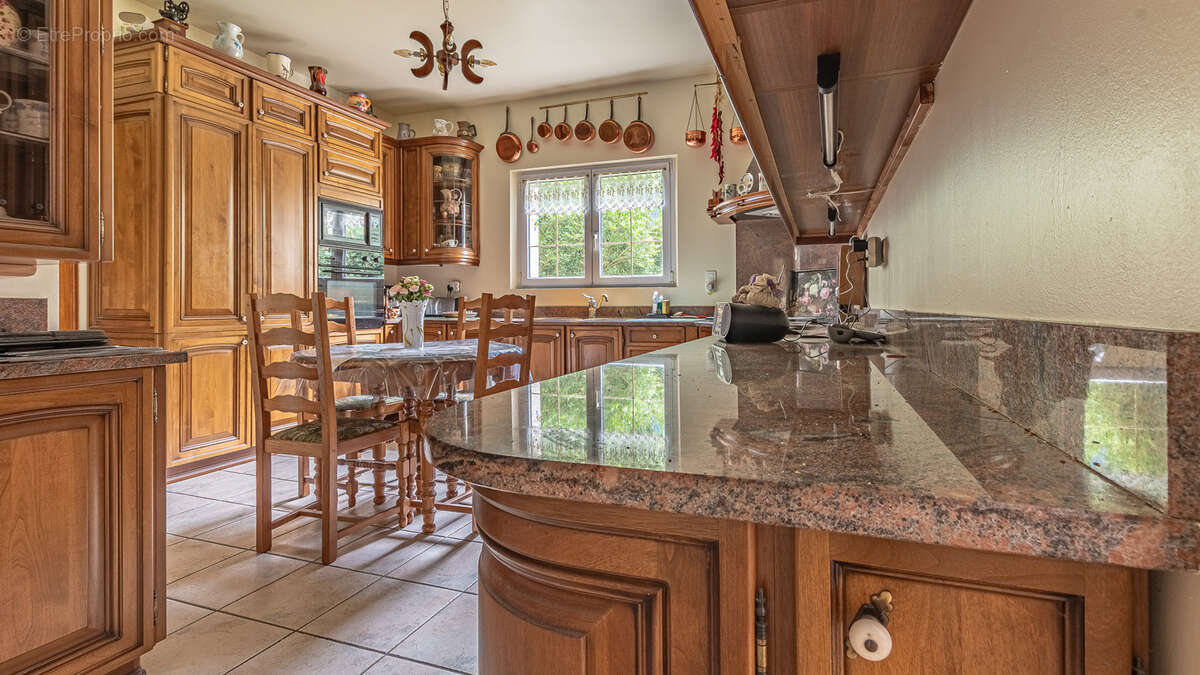 Maison à L&#039;ETANG-LA-VILLE