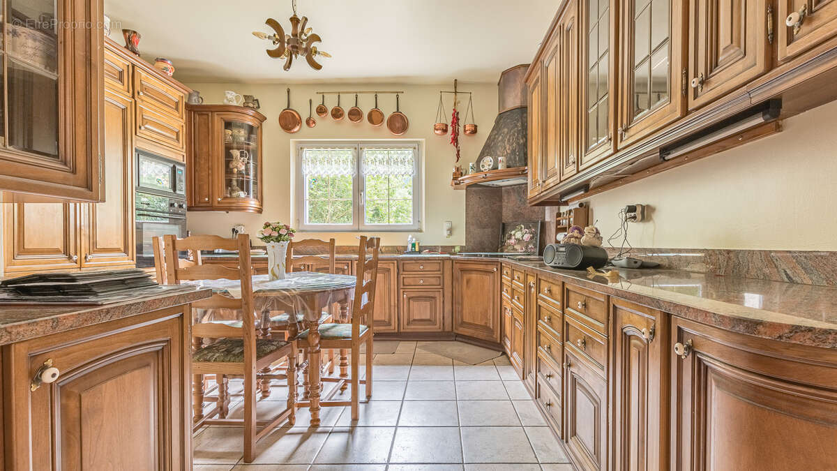 Maison à L&#039;ETANG-LA-VILLE