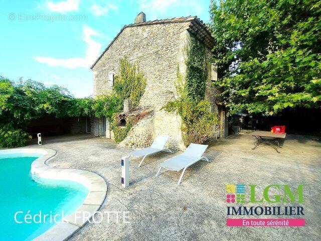 Maison à MONTELIMAR