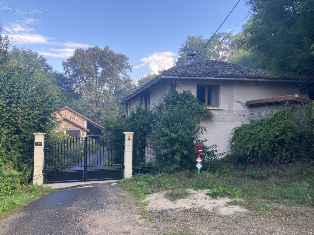 Maison à SAINT-MAURICE-DES-LIONS