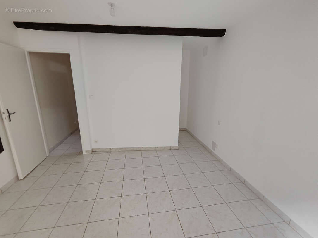 Maison à SAINT-LAURENT-DE-LA-CABRERISSE