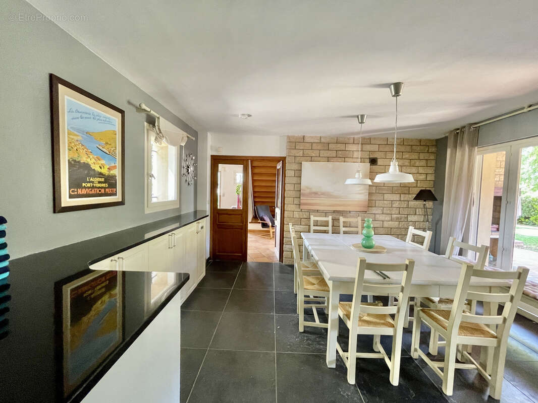 Maison à LAROQUE-DES-ALBERES