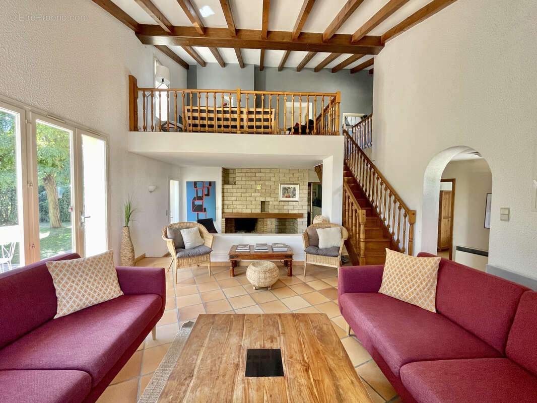 Maison à LAROQUE-DES-ALBERES