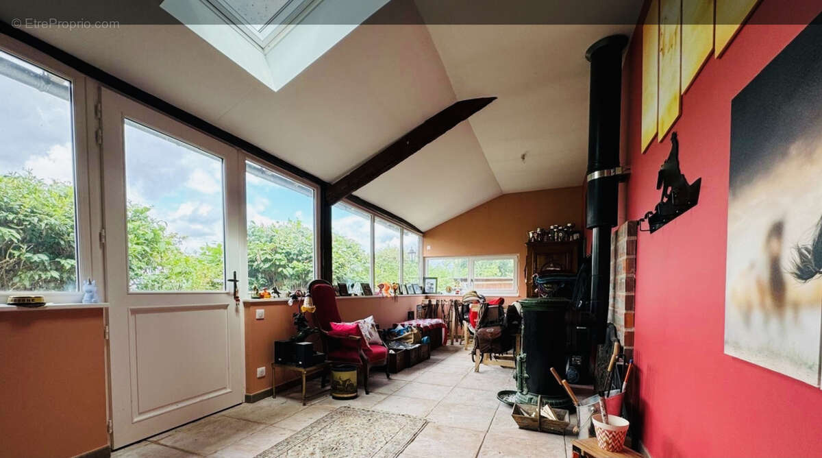 Maison à BAZOCHES-SUR-LE-BETZ