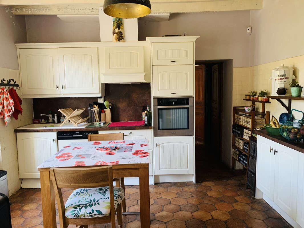 Maison à BAZOCHES-SUR-LE-BETZ