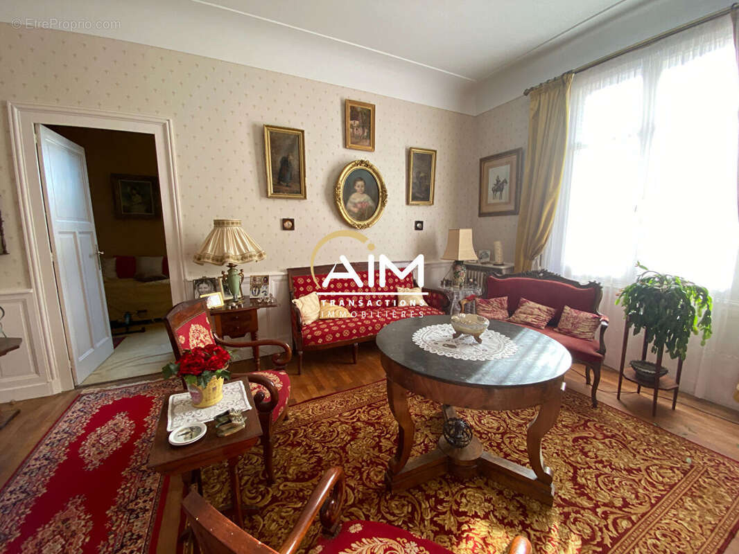 Maison à SAVIGNE-SUR-LATHAN