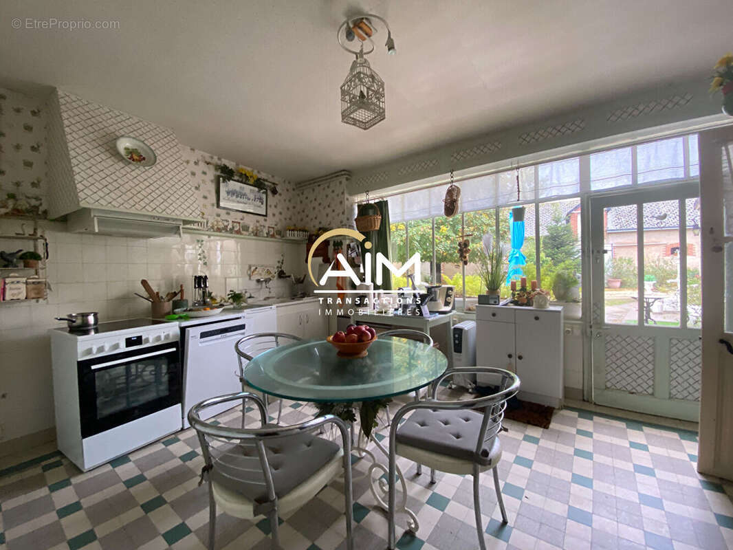 Maison à SAVIGNE-SUR-LATHAN